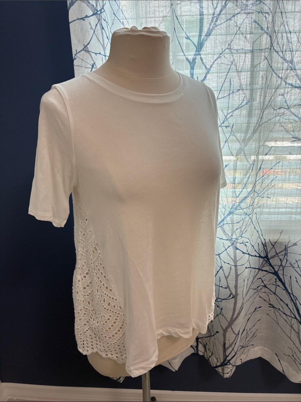 Chico’s White Short Sleeve Eyelet Side and Back Top